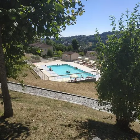Swanara Holidays Sarlat Esterno foto