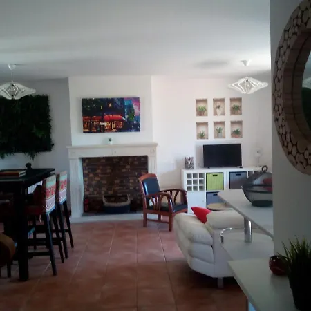 Swanara Holidays Sarlat Esterno foto